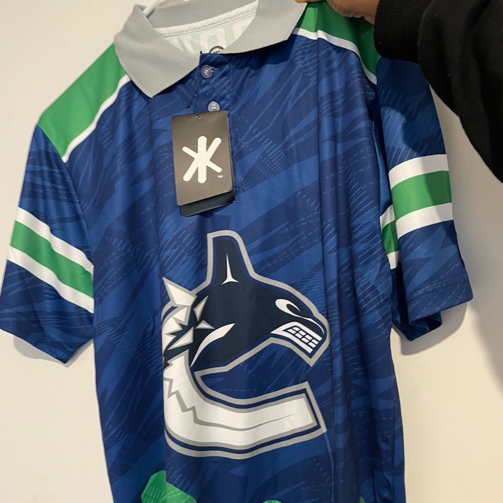 Blue green jersey
